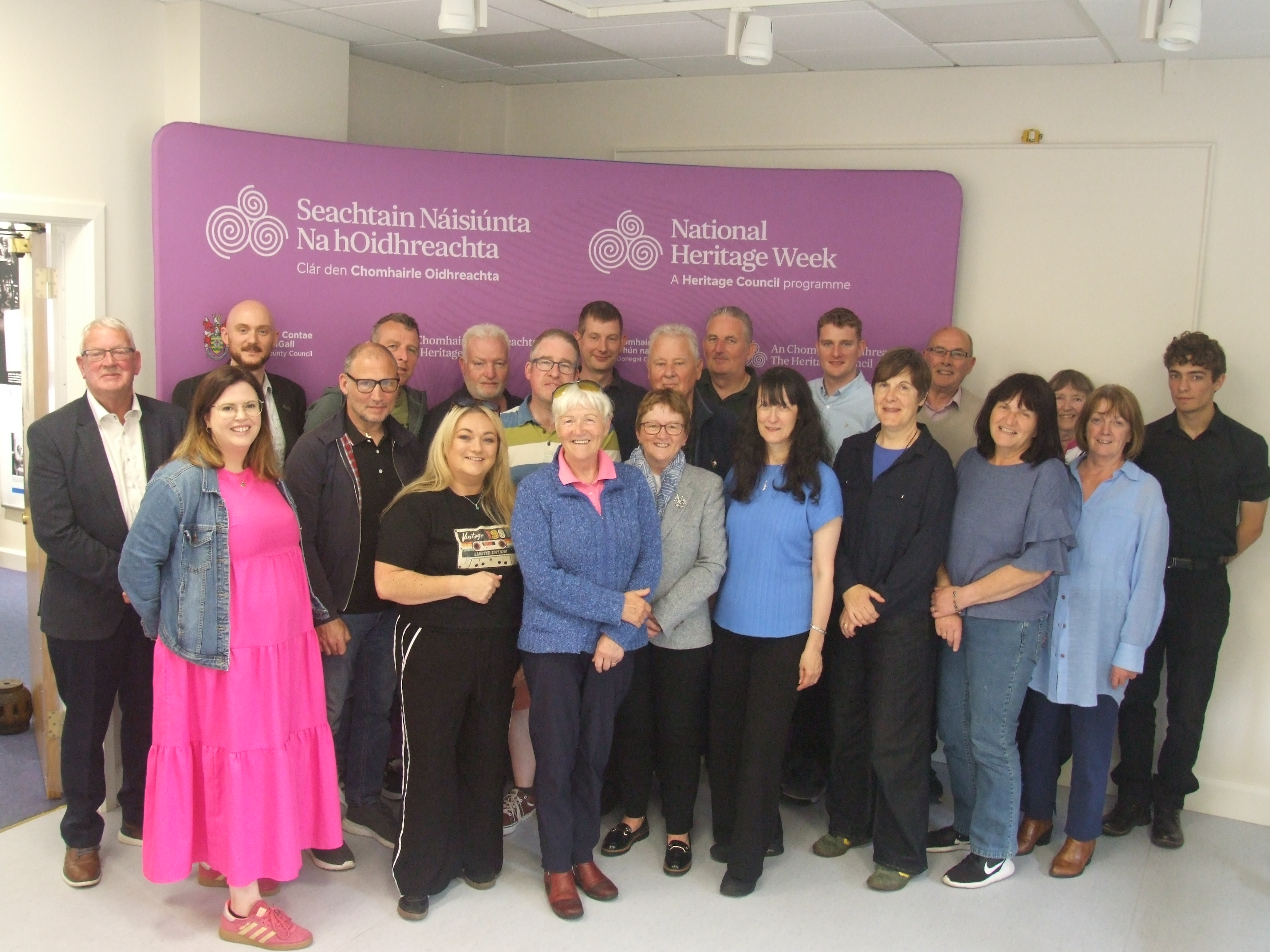Roinnt de lucht eagraithe na Seachtaine Oidhreachta 70 ó áiteanna ar fud an chontae ag imeacht am lóin a reáchtáladh do lucht eagraithe imeachtaí i Músaem an Chontae, Leitir Ceanainn le gairid. Tá breis is 100 imeacht beartaithe mar chuid de Sheachtain Náisiúnta na hOidhreachta i nDún na nGall agus tá saorchead isteach ag formhór na n-imeachtaí.