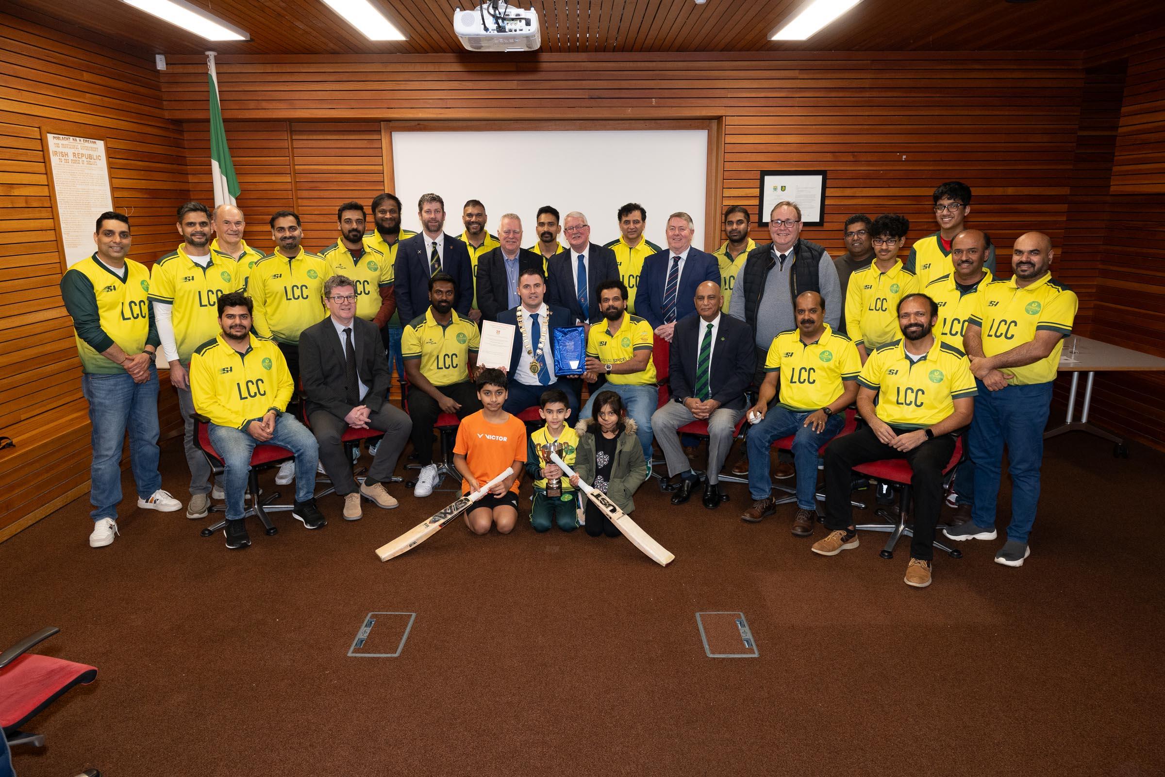 – Cllr Pauric McGarvey, Deputy Mayor Letterkenny-Milford MD pictured with Letterkenny Cricket Club representatives at the Mayor’s Reception for Letterkenny Cricket Club. Photos Clive Wasson