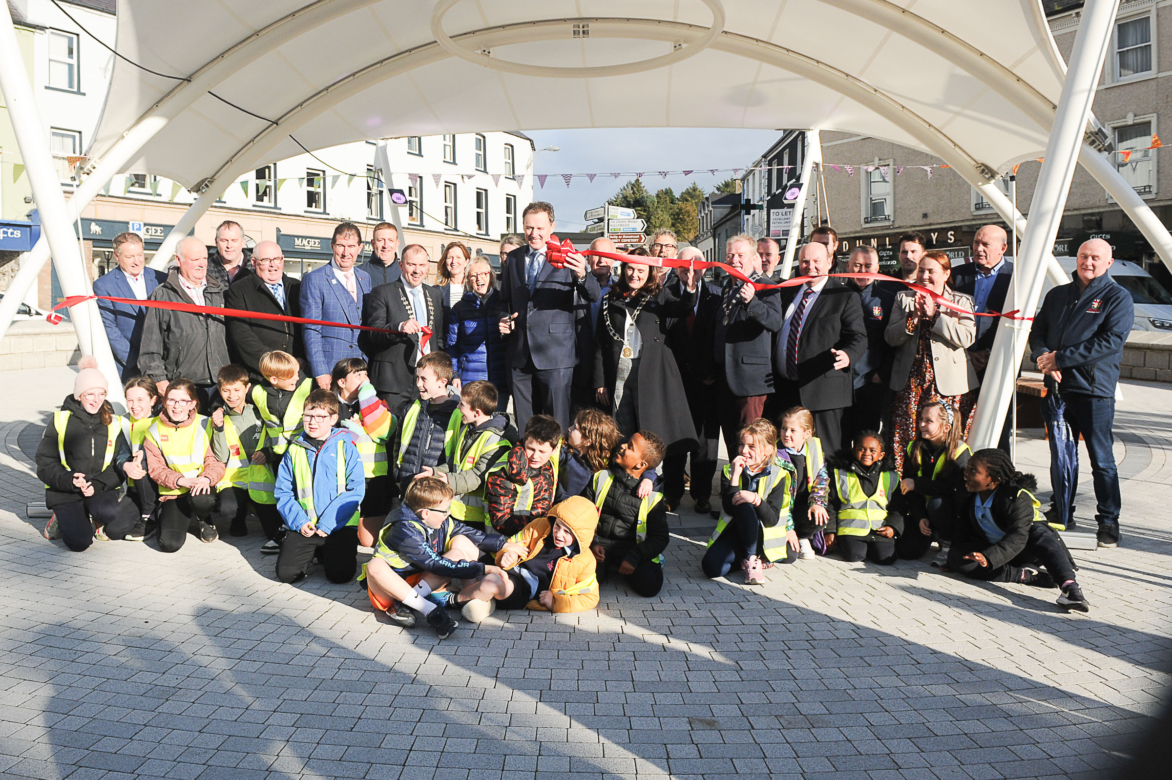 Minister for Agriculture, Food and the Marine Charlie McConalogue pictured offically opening the of the newly refurbished Diamond in Donegal town on Friday last. Photo by Gerard McHugh